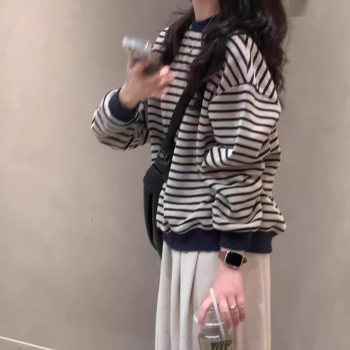 復古條紋長袖圓領衛衣女秋裝2024新款寬鬆設計感休閒毛衣針織上衣