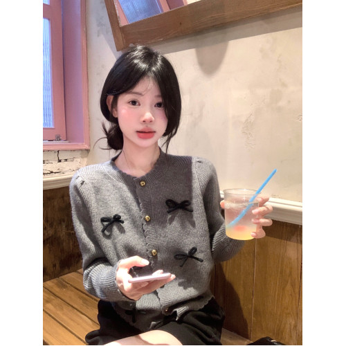 PPHOME立體蝴蝶結圓領毛衣短外套女秋季甜美寬松外搭韓系針織開衫