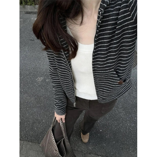 韓系秋冬季灰色連帽條紋開衫毛衣外套女休閒軟糯針織衫上衣衛衣 韓系秋冬季灰色連帽條紋開衫毛衣外套女休閒軟糯針織衫上衣衛衣