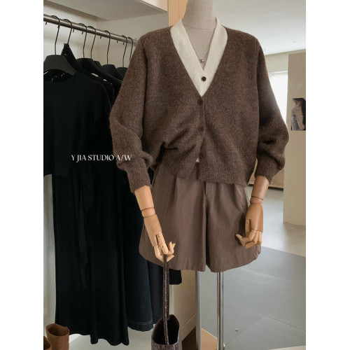 Y.JIA 伊嘉2025十三行早秋新款簡約設計感撞色假兩件V領針織開衫