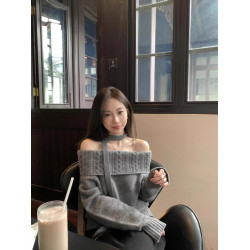韓系灰色一字肩毛衣女秋冬高級感寬松外穿慵懶風獨特漂亮針織上衣