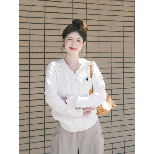 韓系翻領刺綉麻花長袖白色毛衣女秋冬季新款高級感休閒針織衫上衣