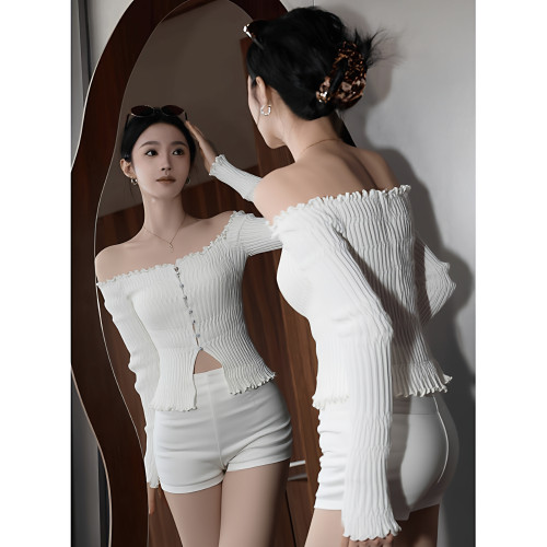 趙露思同款早秋純欲甜辣妹修身一字露肩鎖骨上衣針織打底衫女內搭 趙露思同款早秋純欲甜辣妹修身一字露肩鎖骨上衣針織打底衫女內搭