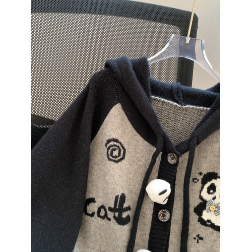 可愛熊貓連帽毛衣衛衣開衫外套女秋冬2025新款寬松慵懶風高級感 可愛熊貓連帽毛衣衛衣開衫外套女秋冬2025新款寬松慵懶風高級感