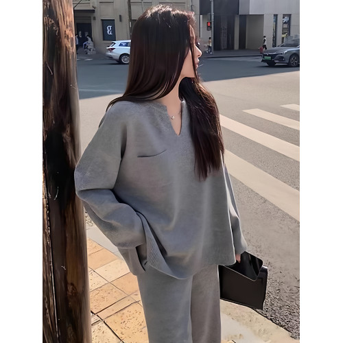 慵懶溫柔系穿搭針織套裝秋冬新款高級感時尚氣質毛衣濶腿褲兩件套 慵懶溫柔系穿搭針織套裝秋冬新款高級感時尚氣質毛衣濶腿褲兩件套