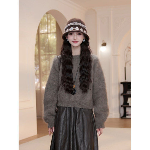 wYANYAN咖色圓領毛衣女秋季新款寬鬆顯瘦長袖慵嬾風衫8947