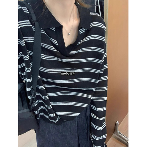 高級感條紋v領Polo針織衫女秋季老錢風翻領毛衣內搭2025秋冬上衣 高級感條紋v領Polo針織衫女秋季老錢風翻領毛衣內搭2025秋冬上衣