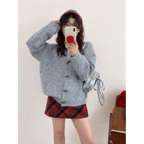 溫柔風圓領牛角釦針織開衫女2025秋冬季新款寬松軟糯百搭毛衣外套