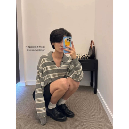 韓代@nothing writt*n 10%羊毛 復古灰白條紋繙領polo針織衫上衣