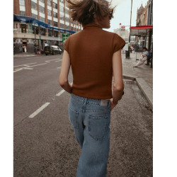 2025秋季新品時尚通勤短袖排釦飾圓領無袖針織上衣 5536160