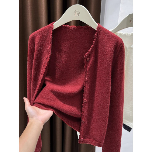 高級感紅色針織開衫外套女秋季2025新款花邊圓領柔糯毛衣長袖披肩