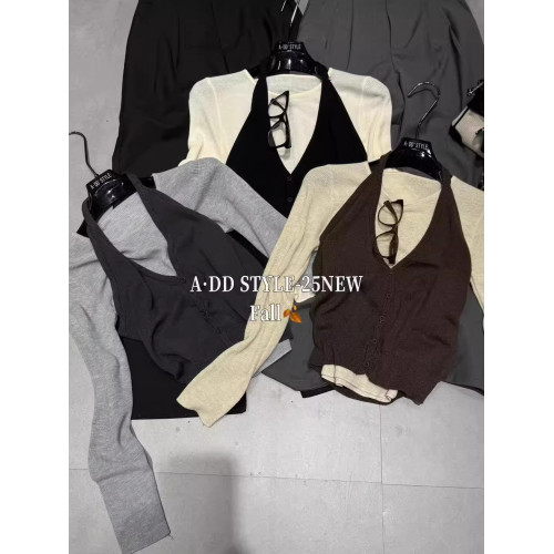 十三行2025秋季新款韓系曡穿打底針織衫V領掛脖吊帶兩件套上衣女