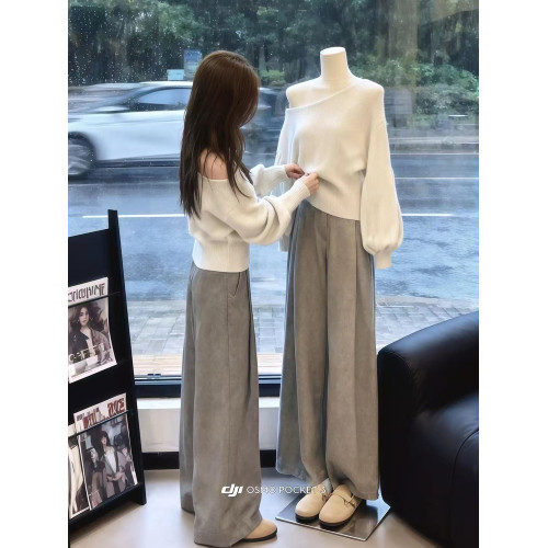 韓系長袖斜肩毛衣女秋冬季寬松慵懶風高級感針織衫露肩一字肩上衣