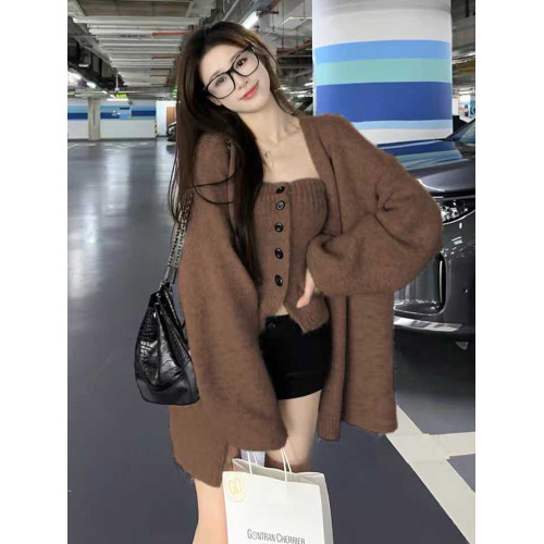 慵懶風中長款針織開衫抹胸背心兩件套酷辣毛衣外套吊帶套裝女秋冬 慵懶風中長款針織開衫抹胸背心兩件套酷辣毛衣外套吊帶套裝女秋冬