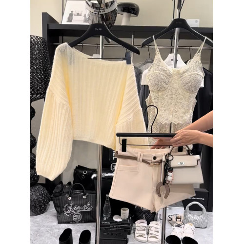 美拉德一字肩針織衫女咖色露肩顯瘦氣質毛衣百搭上衣2025秋季新款 美拉德一字肩針織衫女咖色露肩顯瘦氣質毛衣百搭上衣2025秋季新款