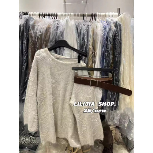 韓國東大門秋季新款高級感慵懶氣質斜肩毛衣女顯瘦百搭針織衫上衣 韓國東大門秋季新款高級感慵懶氣質斜肩毛衣女顯瘦百搭針織衫上衣