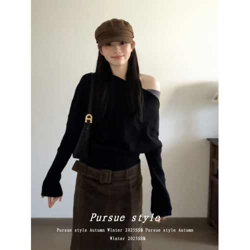 【暗夜序曲】設計感斜肩針織衫女秋季撞色拼接毛衣黑色露肩上衣潮 【暗夜序曲】設計感斜肩針織衫女秋季撞色拼接毛衣黑色露肩上衣潮