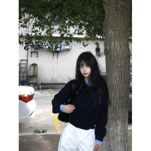 假兩件撞色拼接襯衫領針織衫上衣高級感早秋季短款慵懶風開衫毛衣