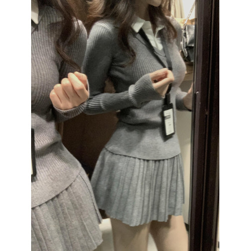 灰色假兩件針織衫女2025早秋新款設計感小衆打底上衣配半身裙套裝