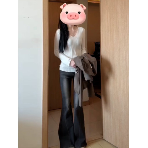 韓系白色v領長袖毛針織衫女秋冬季修身內搭高級感顯瘦打底衫上衣