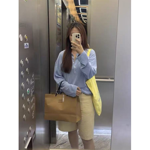 秋季新款女裝歐美風時尚休閒氣質紐釦寬松圓領平針針織 2142093 秋季新款女裝歐美風時尚休閒氣質紐釦寬松圓領平針針織 2142093