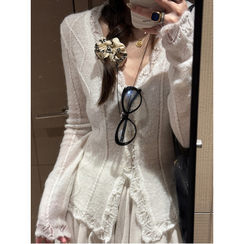 慵嬾老錢風白色鏤空馬海毛針織開衫女秋冬高級感收腰毛衣罩衫外套