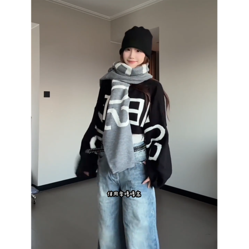 美式復古超大袖子印花休閒短款毛衣女秋冬季小衆設計辣妹針織上衣 美式復古超大袖子印花休閒短款毛衣女秋冬季小衆設計辣妹針織上衣