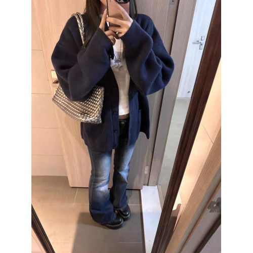 2025早秋新款藏青色針織開衫慵懶感學院風V領寬松秋冬毛衣外套女