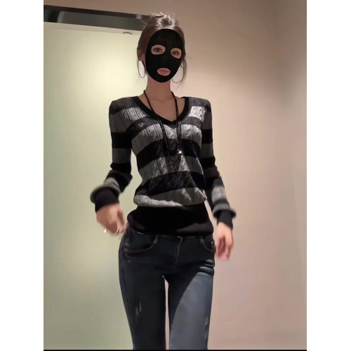 韓系慵懶撞色條紋V領毛衣女秋季2025新款軟糯內搭打底針織衫上衣 韓系慵懶撞色條紋V領毛衣女秋季2025新款軟糯內搭打底針織衫上衣