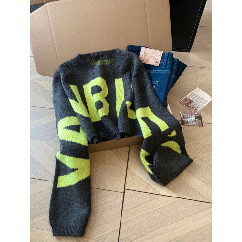 撞色字母套頭毛衣女秋冬穿搭長袖圓領純欲洋氣好看短款針織衫上衣 撞色字母套頭毛衣女秋冬穿搭長袖圓領純欲洋氣好看短款針織衫上衣