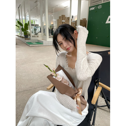 JCCC影子【毛邊肌理衫】四色毛邊竪坑條顯瘦毛邊羊毛針織打底衫