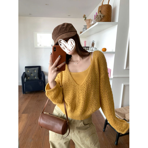 v領長毛馬海鏤空上衣女2025新款秋絞花針織罩衫吊帶兩件套 v領長毛馬海鏤空上衣女2025新款秋絞花針織罩衫吊帶兩件套