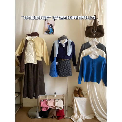 韓系圓領單排釦針織開衫女秋冬軟糯同色包釦溫柔外穿長袖毛衣外套 韓系圓領單排釦針織開衫女秋冬軟糯同色包釦溫柔外穿長袖毛衣外套