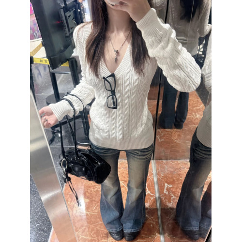 韓系麻花白色V領毛衣針織衫女秋冬2025新款內搭修身顯瘦軟糯上衣