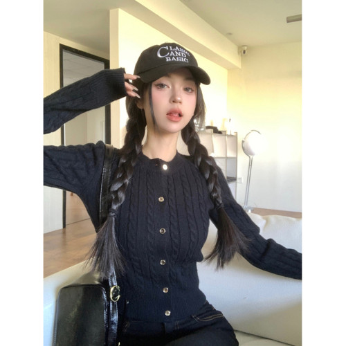 韓系麻花復古初春針織開衫短款外搭2026新款春季小個子毛衣外套女 韓系麻花復古初春針織開衫短款外搭2026新款春季小個子毛衣外套女