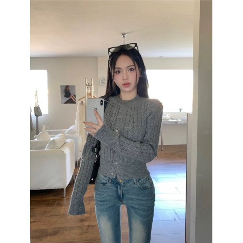 韓系麻花復古初春針織開衫短款外搭2026新款春季小個子毛衣外套女 韓系麻花復古初春針織開衫短款外搭2026新款春季小個子毛衣外套女