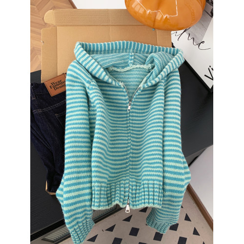 復古慵懶風條紋撞色連帽毛衣外套女秋冬顯白氣質軟糯拉鍊開衫上衣 復古慵懶風條紋撞色連帽毛衣外套女秋冬顯白氣質軟糯拉鍊開衫上衣