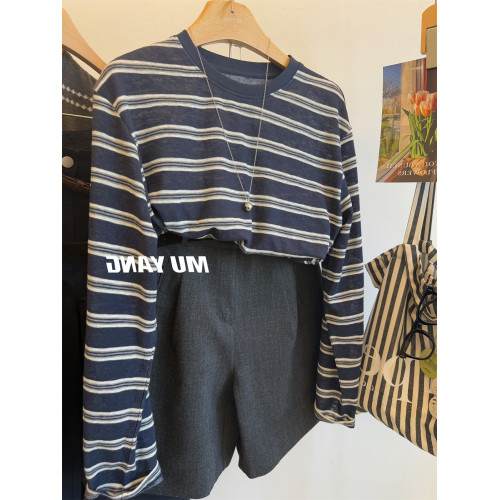 撞色條紋圓領短款針織衫女秋季寬松休閒慵懶風t恤內搭打底衫上衣