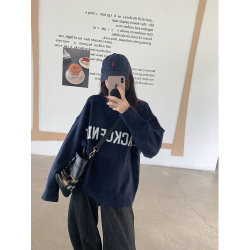 MosesQueen魔西女王灰色圓領套頭厚款毛衣女秋冬寬松針織衫上衣 MosesQueen魔西女王灰色圓領套頭厚款毛衣女秋冬寬松針織衫上衣