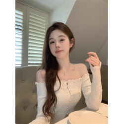 白色一字肩長袖針織衫女秋季純欲風收腰修身毛衣鏤空短款露肩上衣