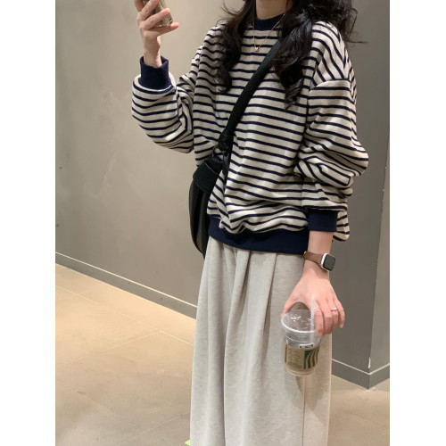 復古條紋長袖圓領衛衣女秋裝2025新款寬松設計感大碼休閒針織上衣 復古條紋長袖圓領衛衣女秋裝2025新款寬松設計感大碼休閒針織上衣