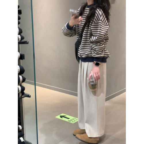 復古條紋長袖圓領衛衣女秋裝2025新款寬松設計感大碼休閒針織上衣 復古條紋長袖圓領衛衣女秋裝2025新款寬松設計感大碼休閒針織上衣