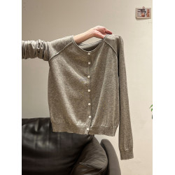 灰色圓領毛針織長袖開衫女2025秋冬穿搭外套插肩內搭打底寬松上衣