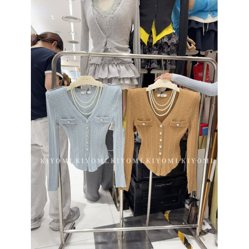 KIYOMI2025秋季新款韓版氣質V領長袖針織衫修身單排釦短款上衣女