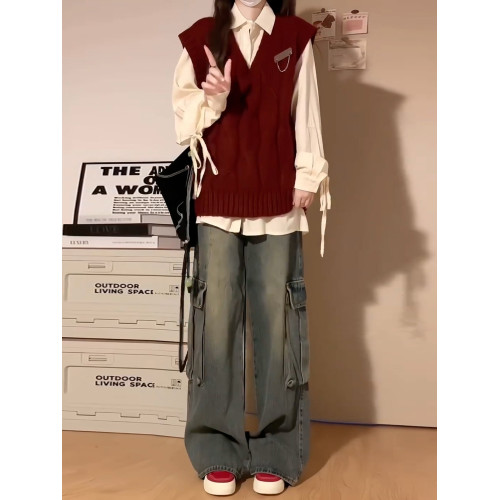 慵懶風紅色馬甲毛衣針織衫2025新款巨好看韓系氛圍感早秋穿搭上衣 慵懶風紅色馬甲毛衣針織衫2025新款巨好看韓系氛圍感早秋穿搭上衣