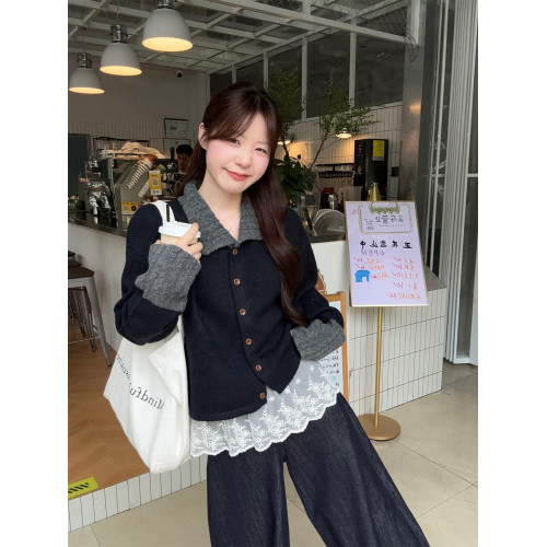 2025秋季新款慵懶風設計感撞色翻領條紋毛衣女寬松長袖針織上衣潮 2025秋季新款慵懶風設計感撞色翻領條紋毛衣女寬松長袖針織上衣潮