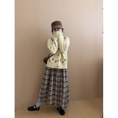 此外 提花翻領加厚毛衣外套女2025秋季新款直筒遮肉韓版針織開衫