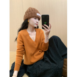 此外 秋季新款V領復古軟糯顯瘦針織衫寬松上衣套頭高級感長袖打底