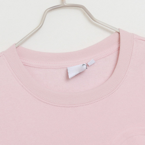 壓花卡通純色休閒百搭圓領秋季加絨衛衣 寬松顯瘦大版俏皮女 壓花卡通純色休閒百搭圓領秋季加絨衛衣 寬松顯瘦大版俏皮女