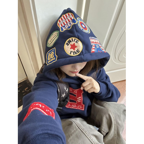 國潮牌藏青色勛章帽衫刺綉衛衣女秋冬加絨加厚寬鬆慵嬾風重磅外套